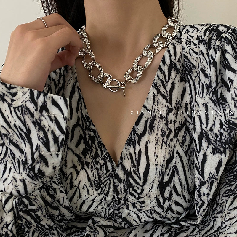 Exaggerated Women's Fancy Exquisite Cuban Decorative Thick Chain