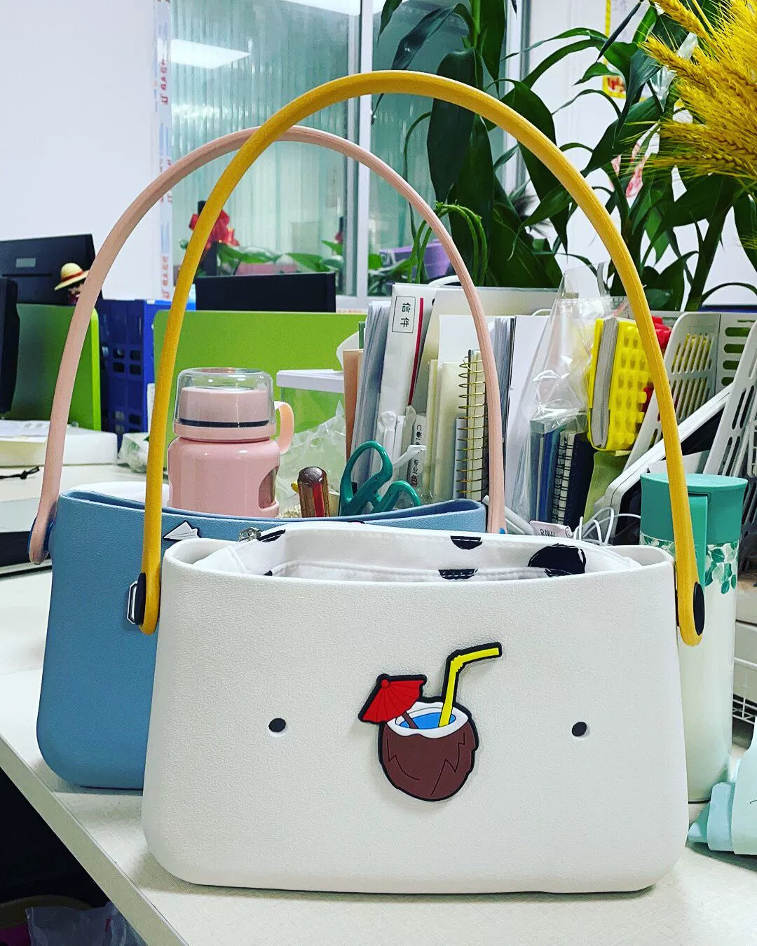 Bolso de axila para mujer, bolso de una sola correa, mochila pequeña de Eva color caramelo, mochila de moda, ideal para viajes y ejercicio.