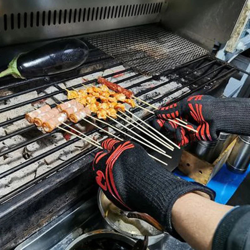 Non-slip Fireproof Microwave Oven Gloves Extreme Heat Resistant Oven Mitts 300-500 Centigrade Flame Retardant BBQ Fire Gloves