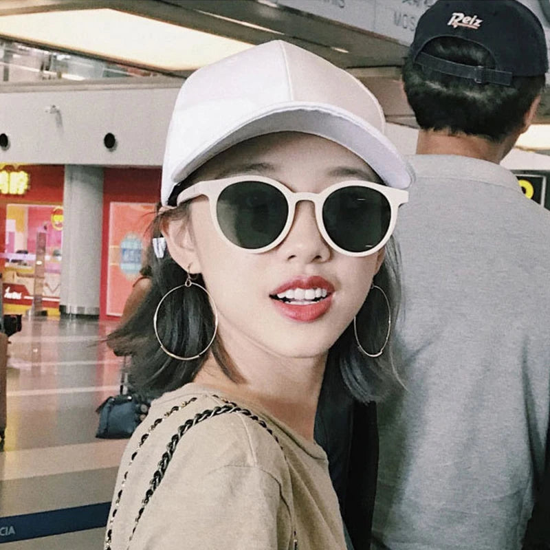 CLLOIO - Gafas de sol unisex de nueva tendencia para mujer y hombre, diseño simple, decorativas, para conducir, con protección UV400