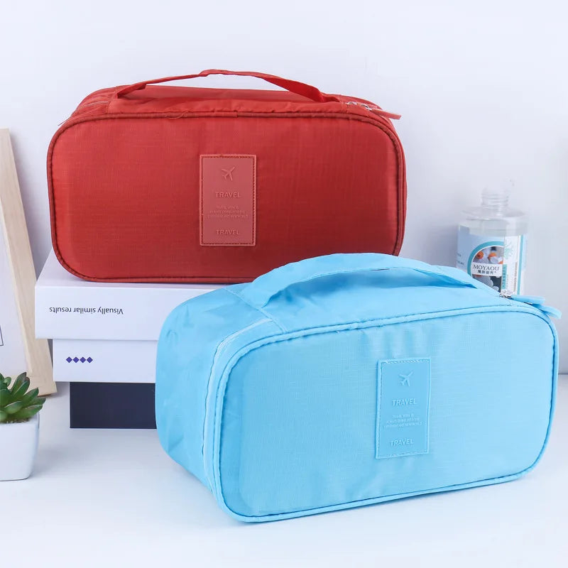 Bolsa de almacenamiento de ropa interior portátil y sencilla, ligera, resistente al polvo, organizador multifuncional para viajes.