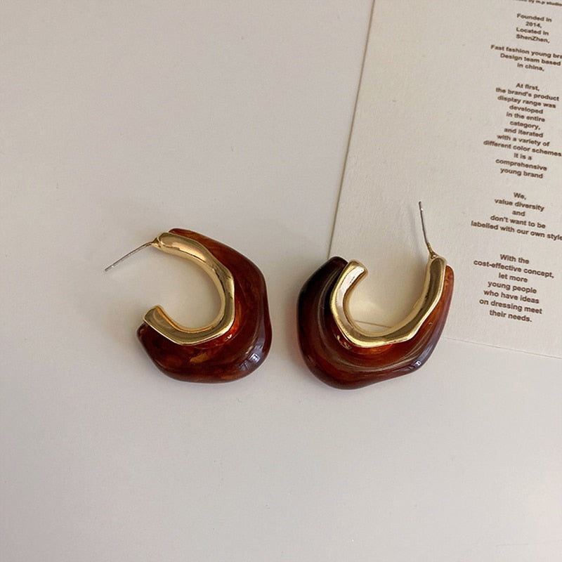 Compra rápida: nuevos pendientes de aro de resina transparente a la moda para mujeres y niñas, pendientes geométricos irregulares de metal acrílico, joyería de fiesta.
