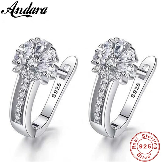 Joyería fina Pendientes de plata de ley 925 con incrustaciones de circonitas y flores de cristal. Joyas con dijes para mujer. Regalo de compromiso.