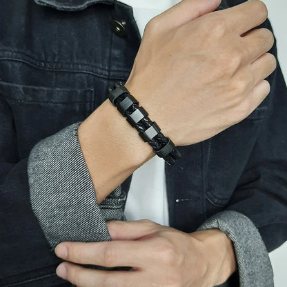 Vnox Personalized Men's Black Plaited Leather Bracelets Free Custom Made with Charm Beads Family Names Inspirational Jewelry
