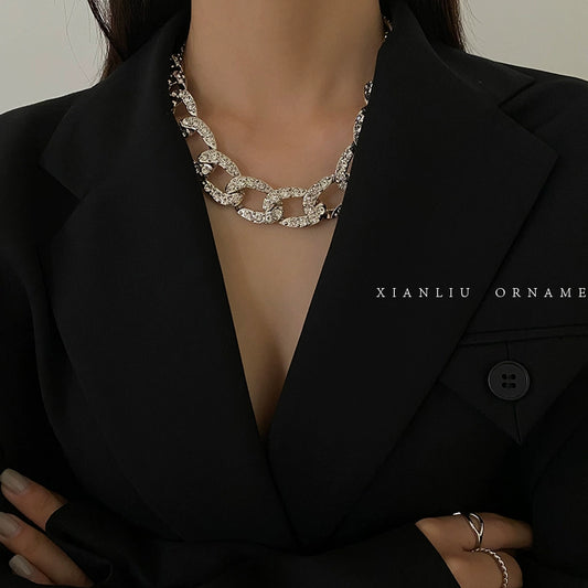 Exaggerated Women's Fancy Exquisite Cuban Decorative Thick Chain