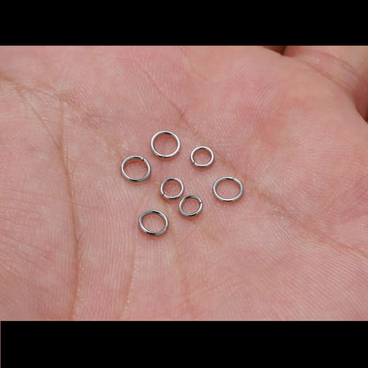 30-200 piezas de 3-25 mm de acero inoxidable con anillos partidos abiertos y bucles individuales para hacer joyas y accesorios.
