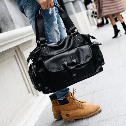 Nueva mochila de cuero para viajes de negocios de gran capacidad para hombres.