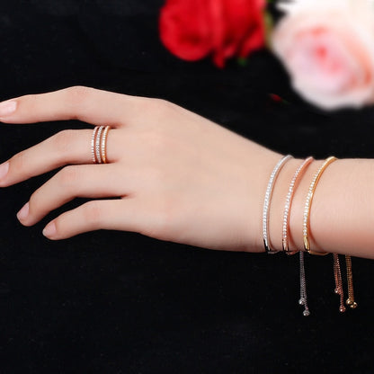 Pulsera ajustable CWWZircons para mujer, con barra deslizante, circonita brillante en color oro rosa, CB089 