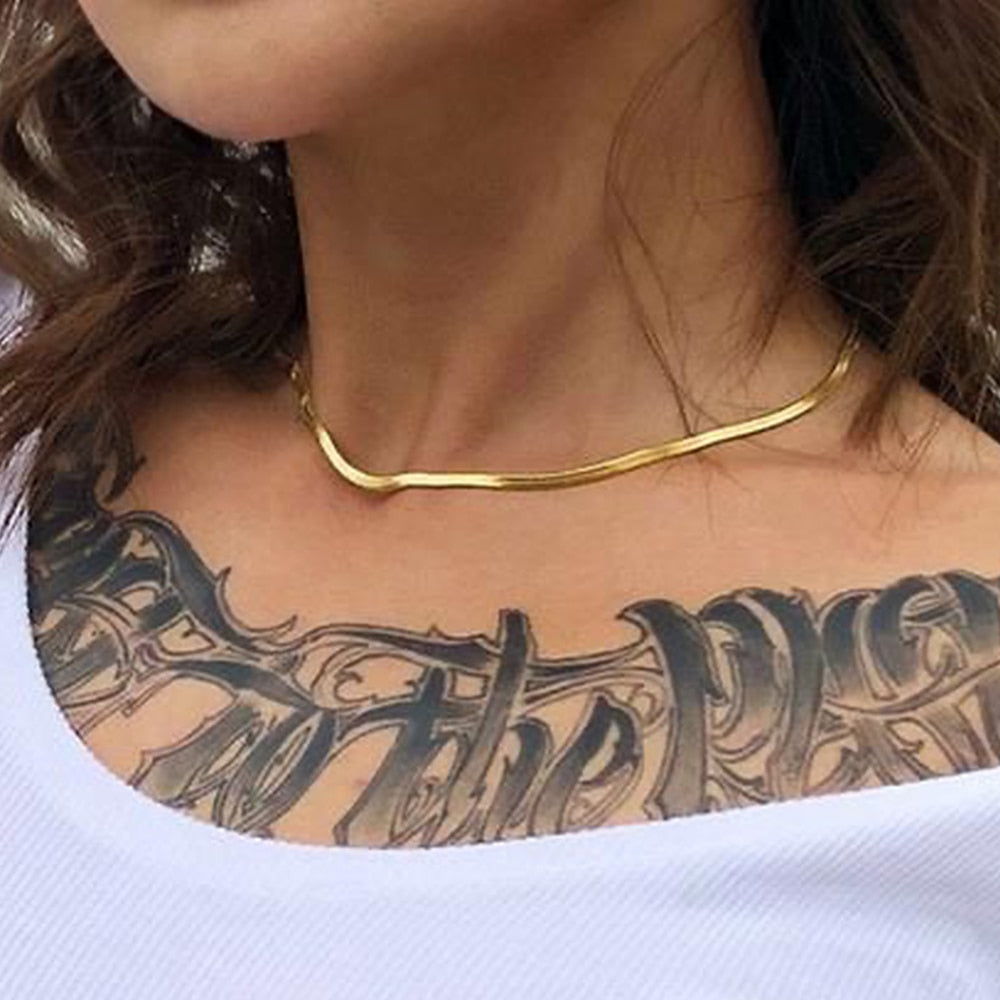 Collar de acero inoxidable dorado estético eManco, gargantilla de cadena de serpiente para mujer, collares para mujer, joyería al por mayor. 
